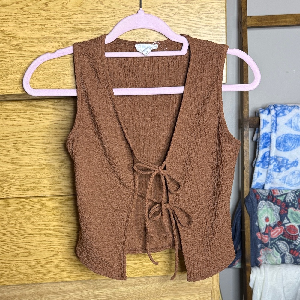 Brown Sleeveless Tie-Front Vest Top